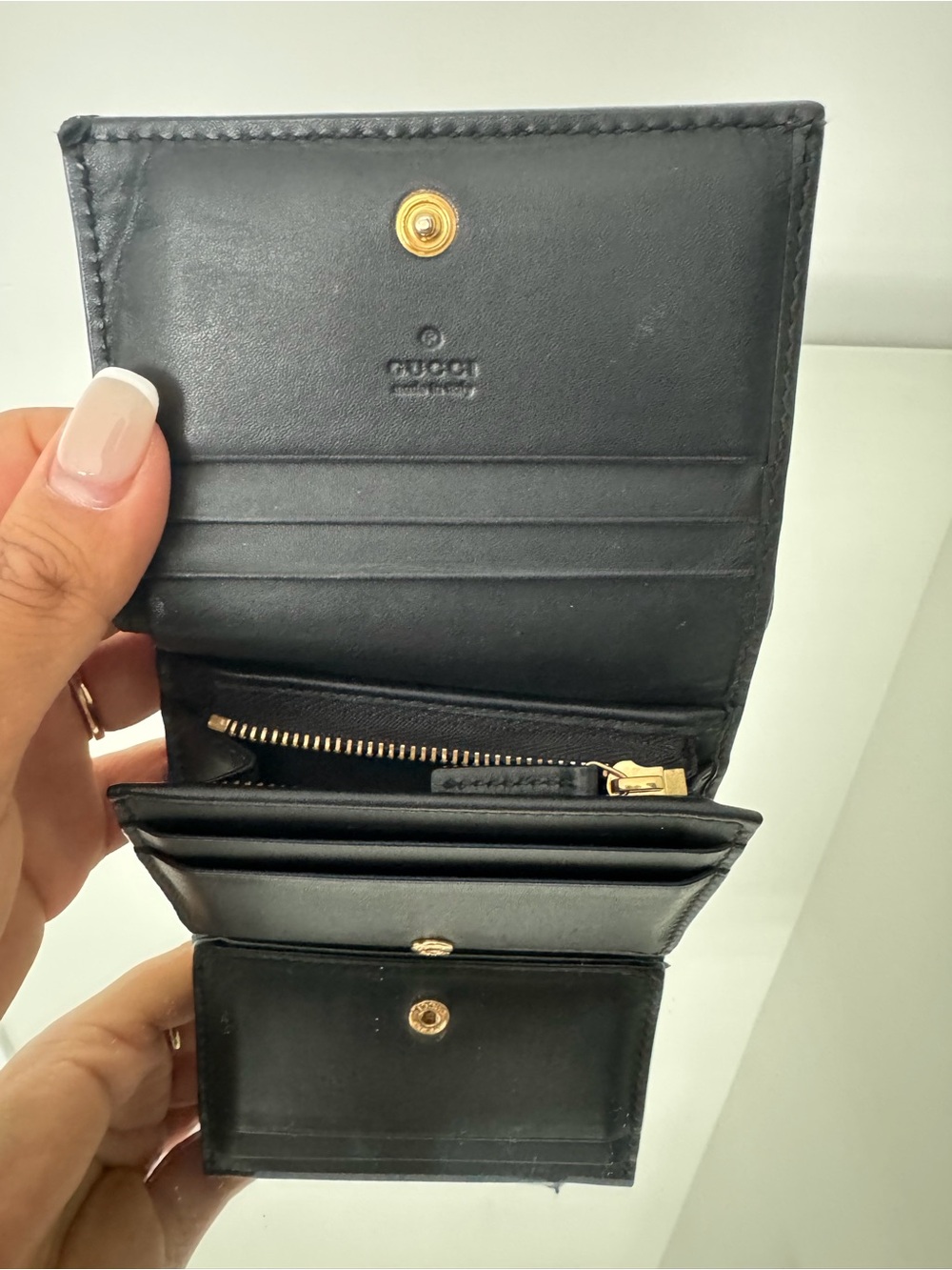 Gucci GG Supreme Bee Compact Wallet - Picture 5 of 5